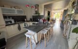 T3 traversant de 68 m² avec terrasse, balcon et parking – Hyper-centre de Bruges – 3 pièces – 2 chambres – 69 m²