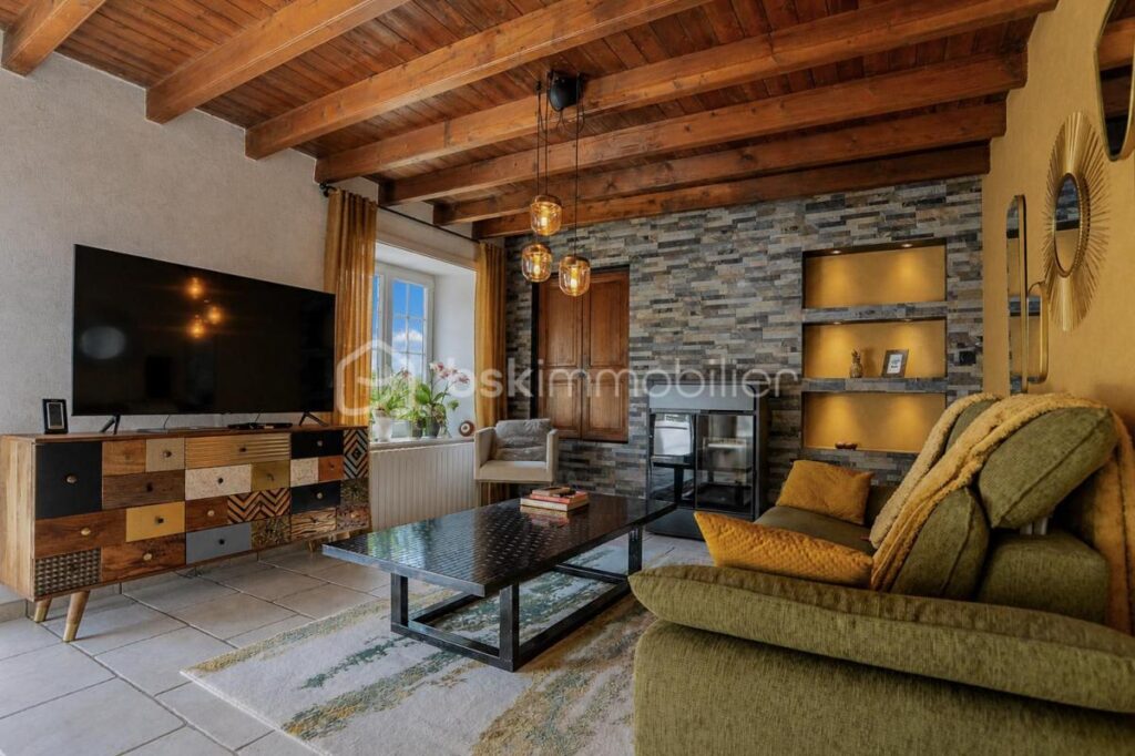 Votre havre de paix rural en pierre au cœur de Valcanville – 6 pièces – 3 chambres – 157 m²