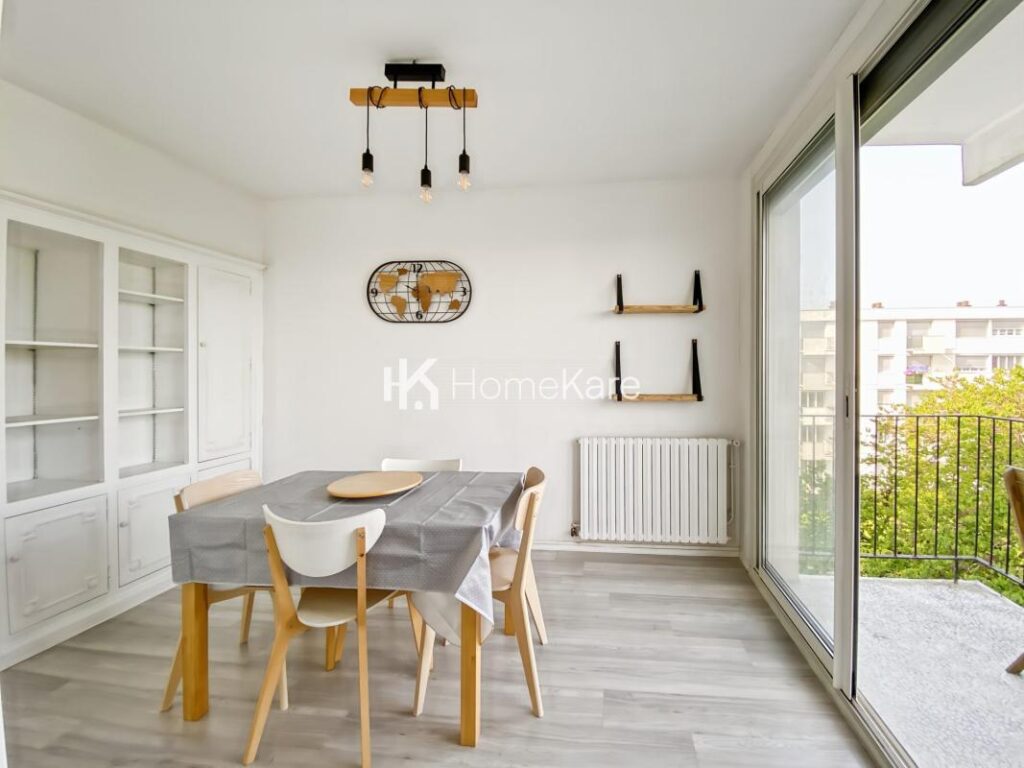 LUMINEUX DANS UN ECRIN DE VERDURE – 4 pièces – 2 chambres – 66 m²