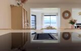 NOUVEAUTE COUP DE COEUR! Une opportunité rarissime : Votre refuge &lsquo;pieds dans l&rsquo;eau&rsquo; – 5 pièces – 2 chambres – 102 m²
