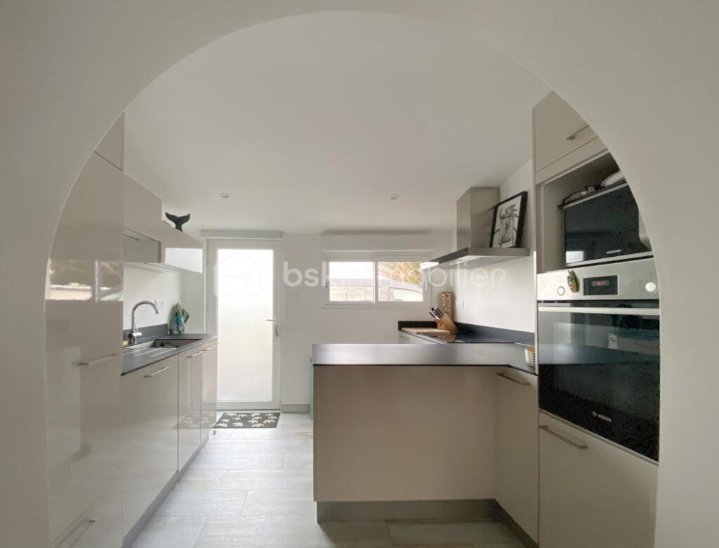 A 100 mètres des plages de Portsall – 5 pièces – 3 chambres – 121 m²
