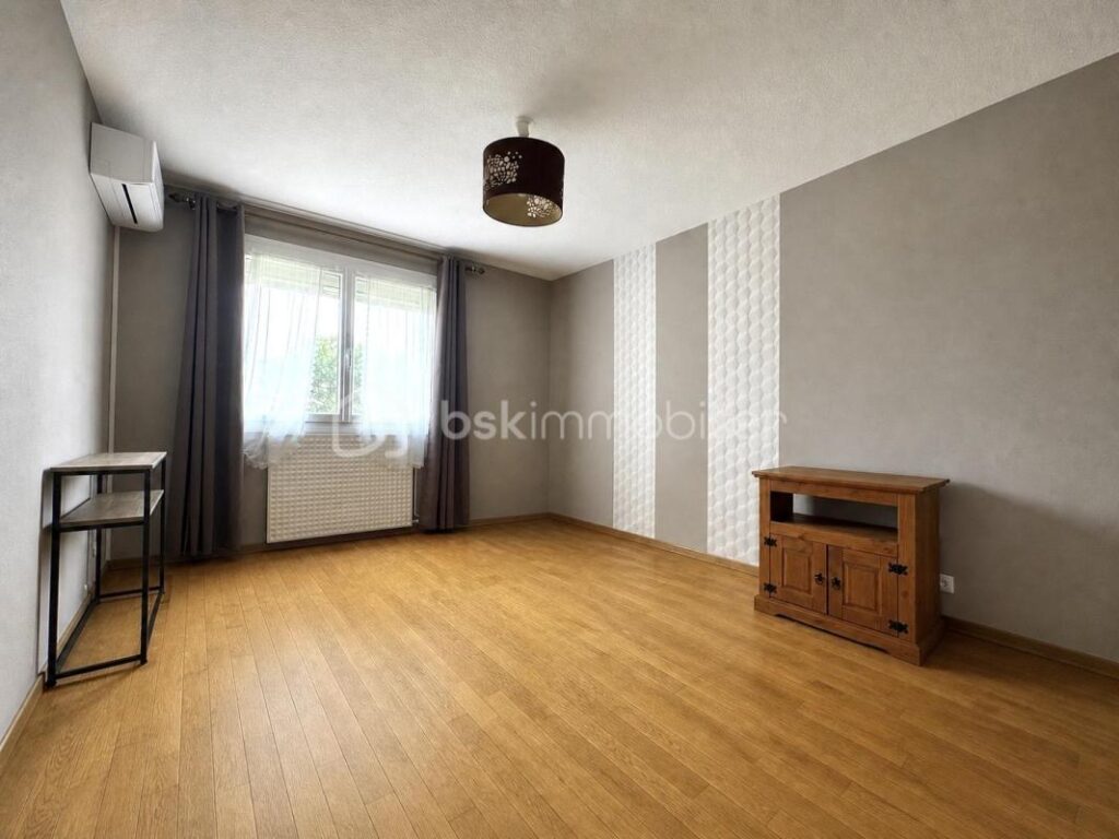 Appartement coup de cœur T4 de 88 m² – Lumineux, calme et idéalement situé – 4 pièces – 3 chambres – 86 m²