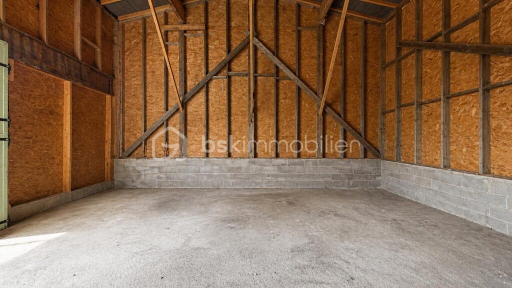 PROJET À FORT POTENTIEL – TERRAIN 4 800 m² – SECTEUR LA BÉGUDE-DE-MAZENC – 2 pièces – 1 chambre – 98 m²