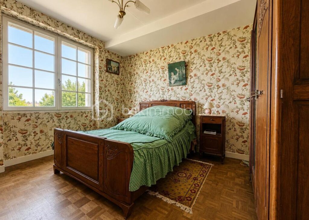 Maison de campagne à rénover – Vue Pyrénées – Fort potentiel – 4 pièces – 3 chambres – 84 m²