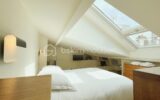 VOLUMES et LUMIÈRE au dernier étage du marais – 2 pièces – 1 chambre – 50 m²