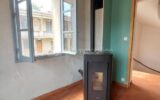 🏡 **Maison de village pleine de charme au cœur de Sault – 156 m² env. avec fort potentiel !** 🏡 – 6 pièces – 5 chambres – 156 m²