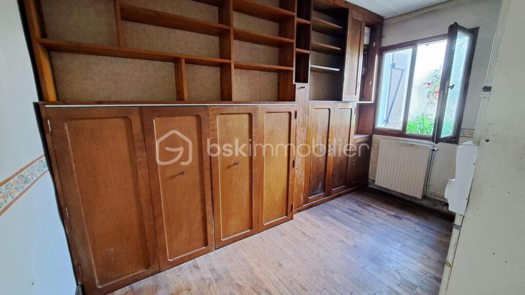 Maison de ville – 4 pièces – 2 chambres – 98 m²
