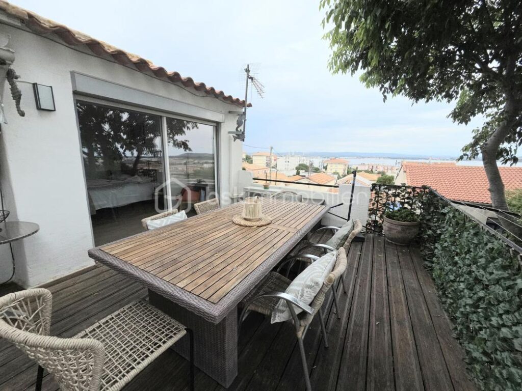 Sète, magnifique appartement de type 3 proche du centre ville – 3 pièces – 2 chambres – 93 m²