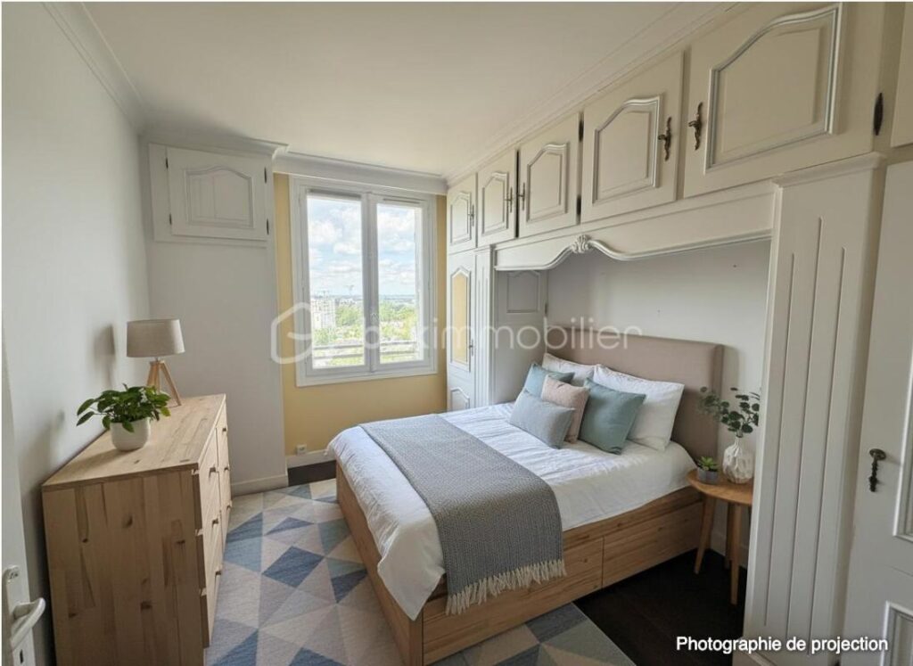 ✨ Vue imprenable – 8ème étage – Fort potentiel à deux pas de Rennes ✨ – 4 pièces – 3 chambres – 65 m²