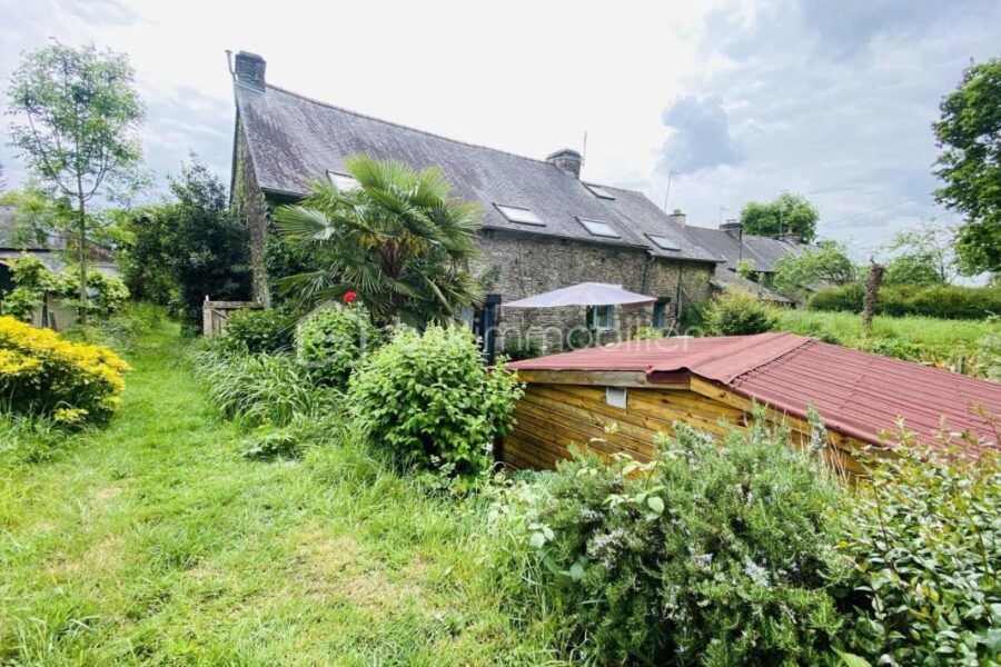 Maison à vendre à Loyat