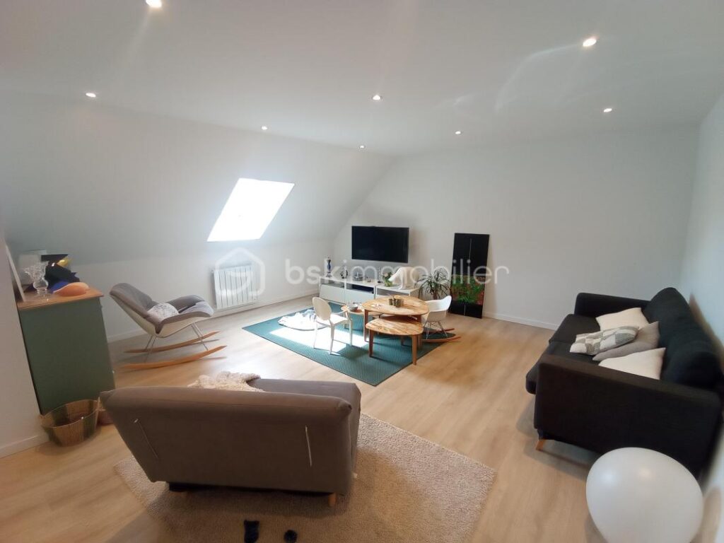 LE REVE EST ICI ! TRES BEL APPARTEMENT T5 DUPLEX EN DERN. ETAGE, 3 CHAMBRES, GRAND JARDIN DE 2024 – 5 pièces – 3 chambres – 129 m²