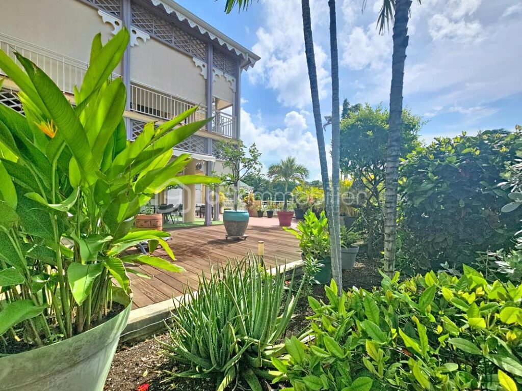 Anse des Rochers T3 59 m2 avec terrasse vue mer – 3 pièces – 2 chambres – 59 m²