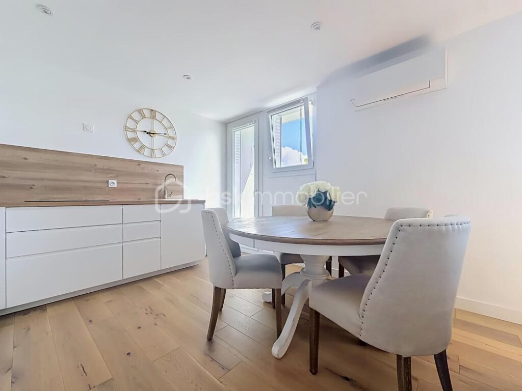 Appartement T3 de 53m2 avec balcon + cave – 3 pièces – 2 chambres – 53 m²
