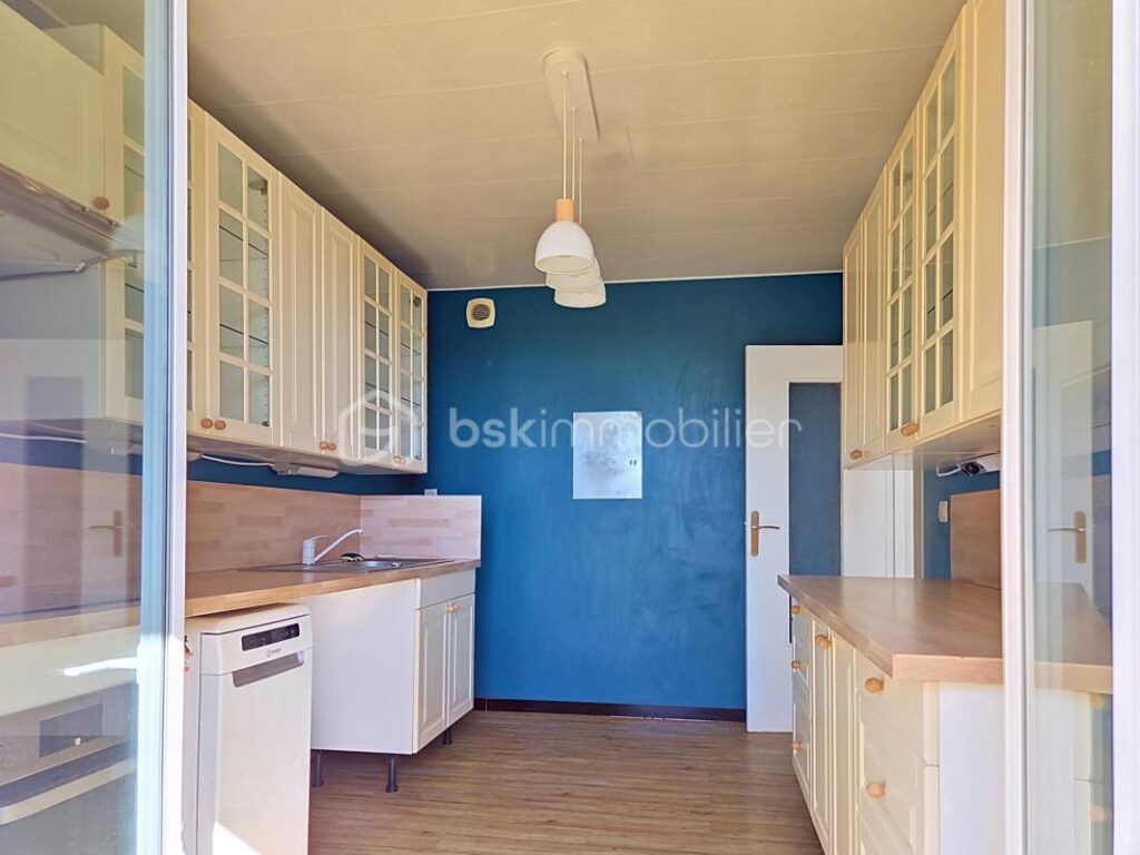 Appartement F4 résidence Chanteclair – 4 pièces – 3 chambres – 72 m²