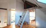 DUPLEX DE CHARME EN HYPERCENTRE – VUE TOITS & CACHET DE L’ANCIEN – 4 pièces – 2 chambres – 69 m²
