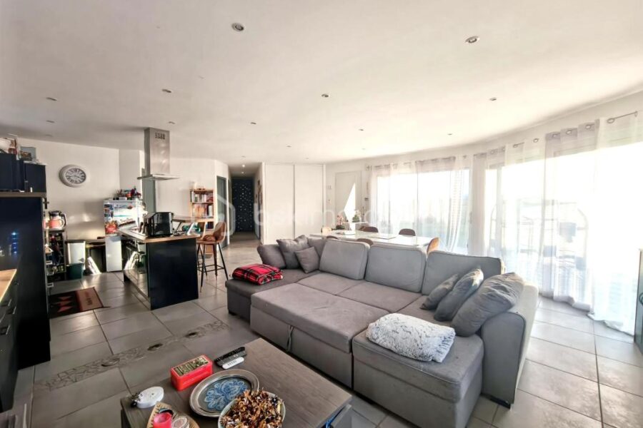Maison à vendre à Nollieux