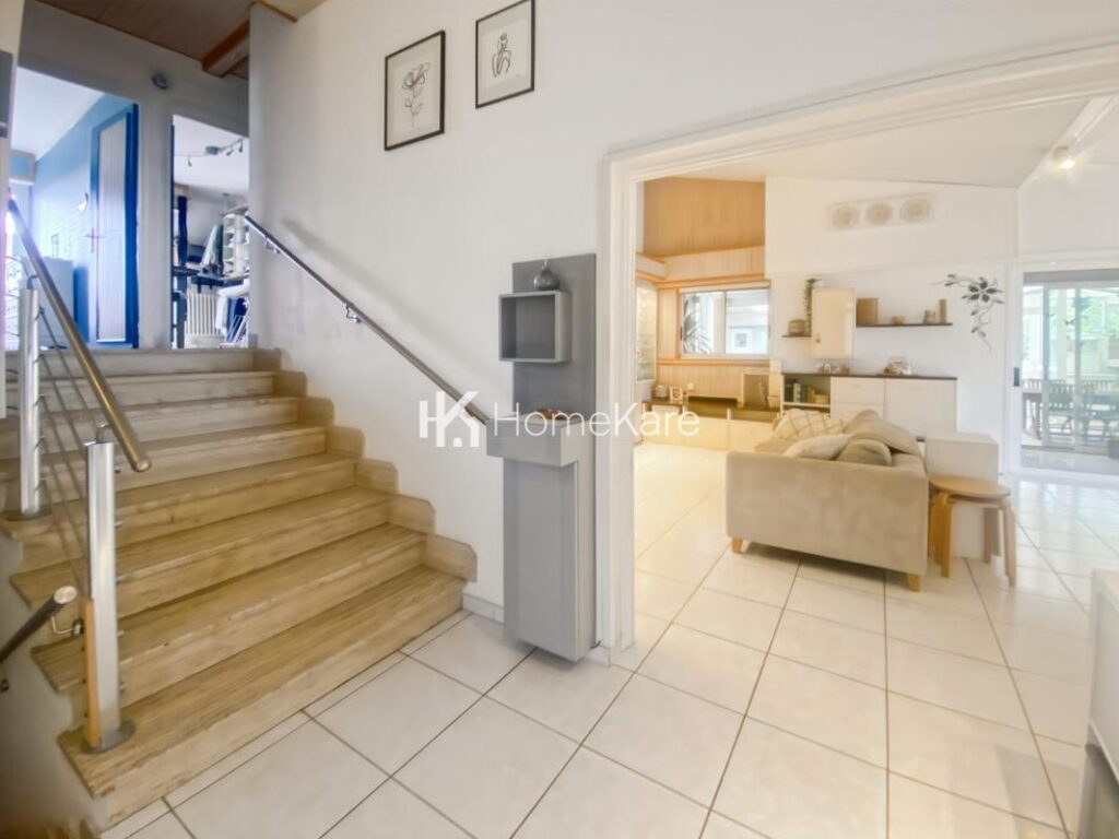 Maison atypique de qualité – 5 pièces – 4 chambres – 150 m²