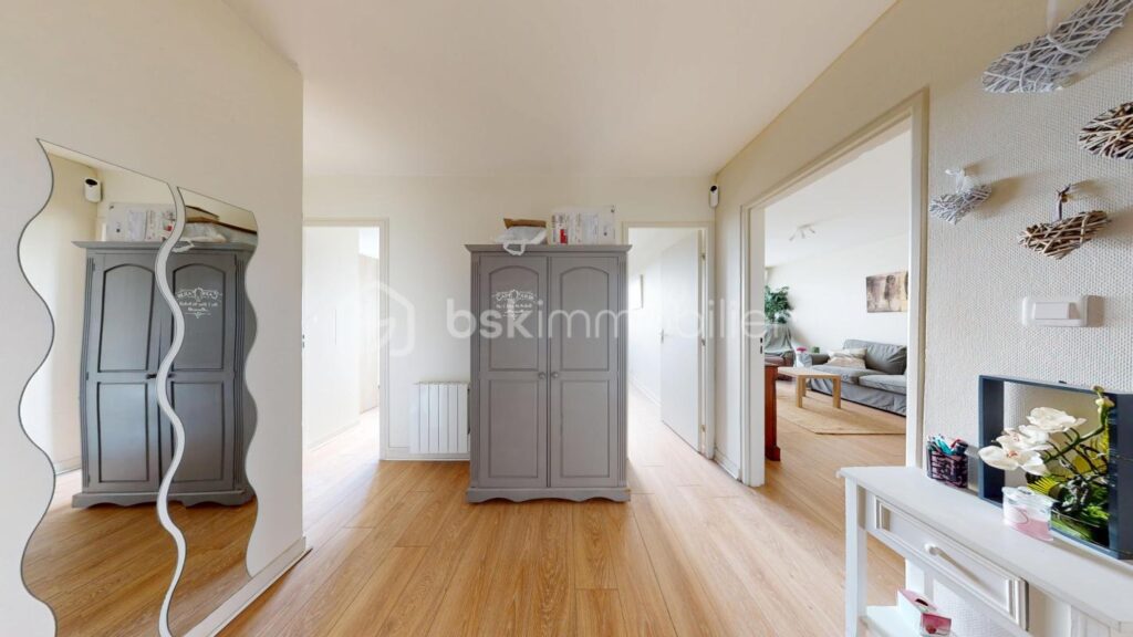 Appartement lumineux de 61m² – 3 pièces – 2 chambres – 60 m²