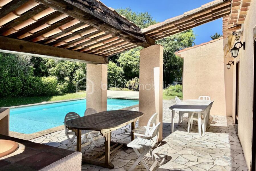 Maison à vendre à Aix en provence — Vue parc — photo 7