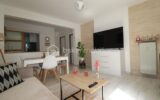 AGREABLE APPARTEMENT LUMINEUX ET TRAVERSANT ( 3 piéces 50 m² ) avec 2 chambres et cave – 3 pièces – 2 chambres – 49 m²