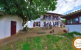 Maison de caractère 7 chambres avec vue dégagée, piscine et – 9 pièces – 7 chambres – 214 m²