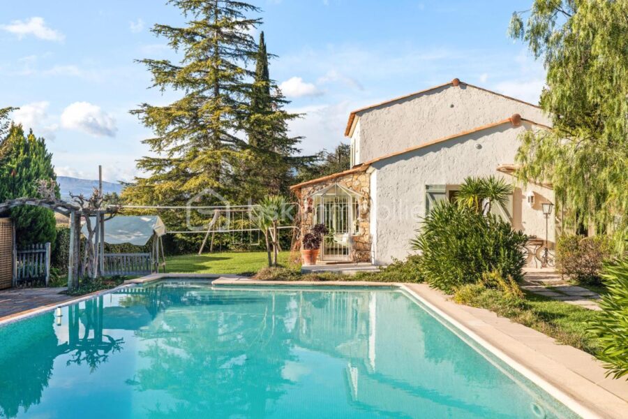Maison à vendre à Villeneuve loubet