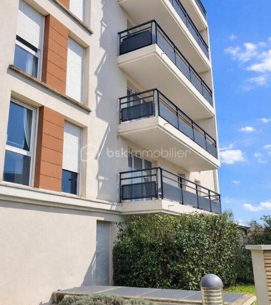 Appartement à vendre à Evry
