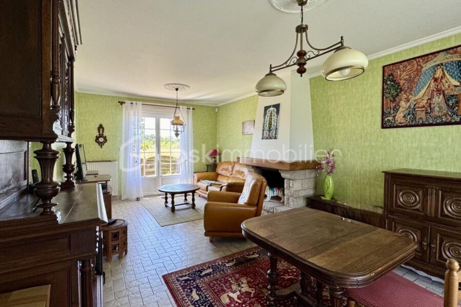 Maison à vendre à Chartres de bretagne