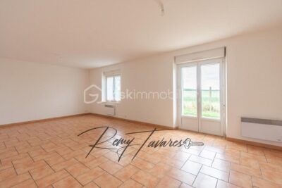 Maison à vendre à Jouy