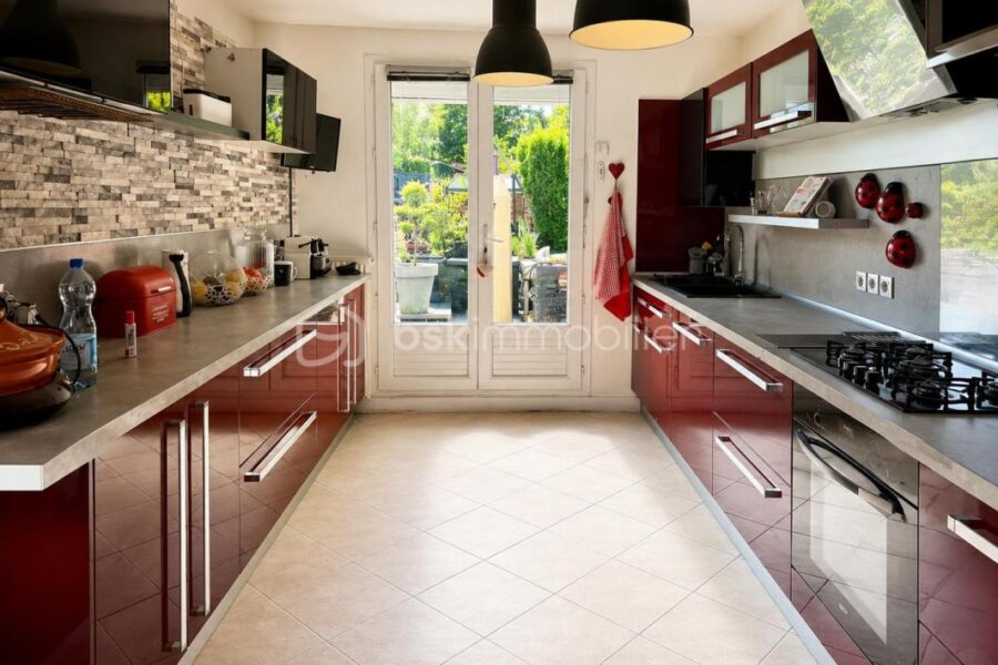 Maison à vendre à Puiseux en france