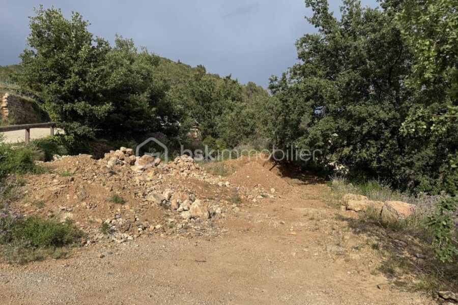 Terrain à vendre à Belgentier
