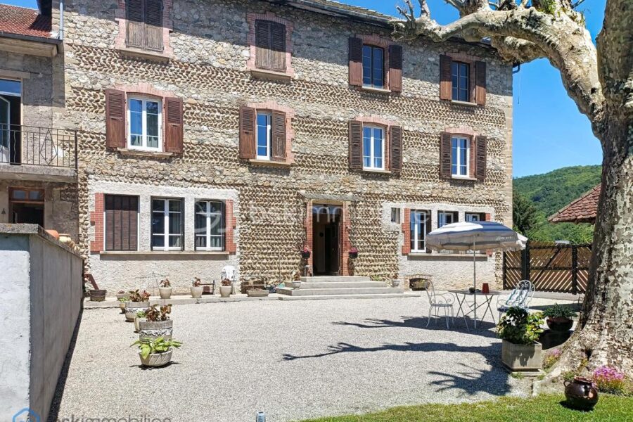 Appartement à vendre à Colombe