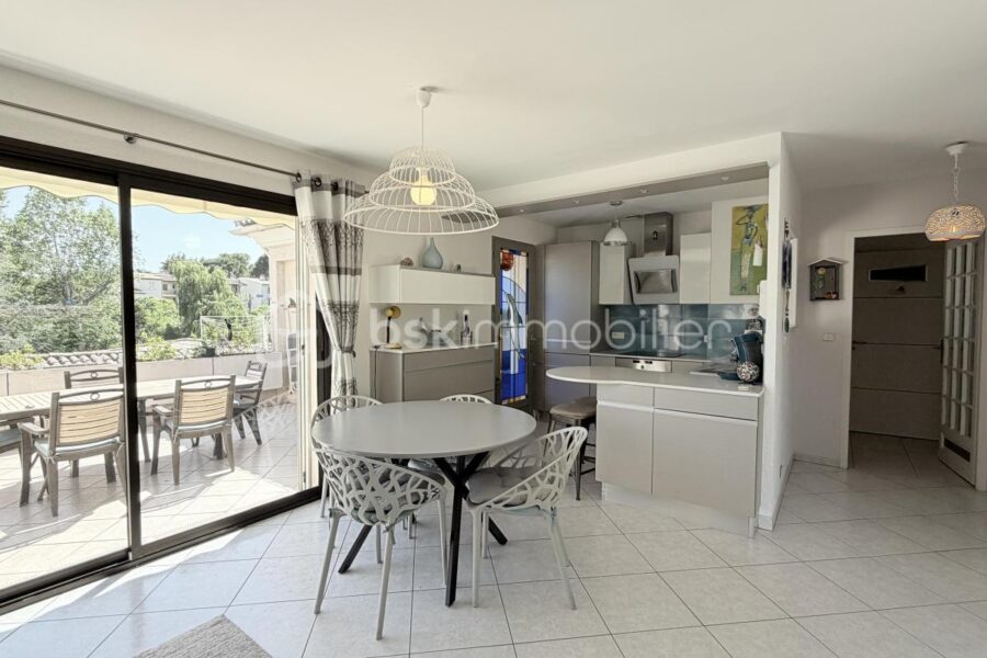 Maison à vendre à Villeneuve loubet