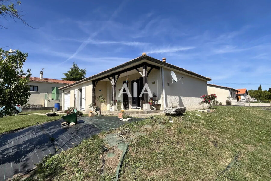 Maison à vendre à Luxé