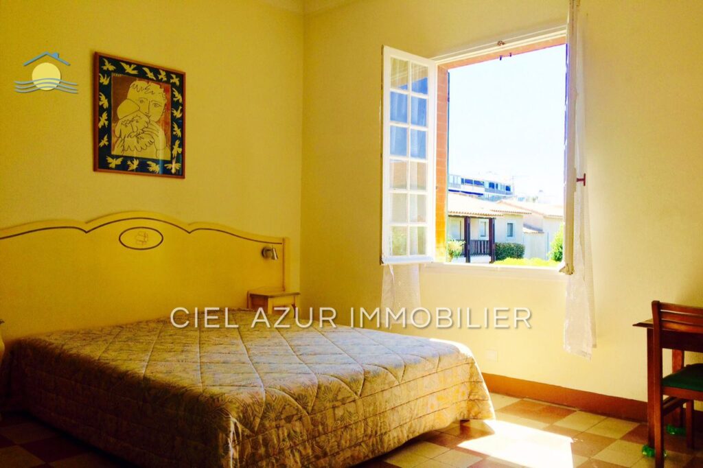 location saisonnière villa 5 Pièce(s) – 5 pièces – 4 chambres – 120.00 m²