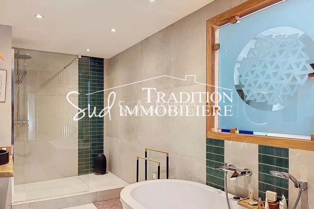 vente maison de ville – NR pièces – NR chambres – 150.00 m²