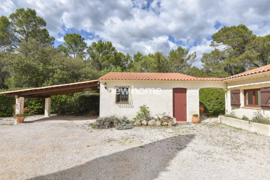Maison à vendre à Entrecasteaux