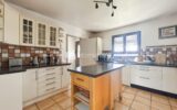 MAISON FAMILIALE DANS UN ENVIRONNEMENT IDEAL – 7 pièces – 5 chambres – 192 m²