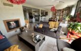 Magnifique maison familiale contemporaine en lisière de la Forêt des Bertranges avec double carport et garage – 7 pièces – 5 chambres – 180 m²