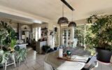 COUP DE CŒUR pour une villa individuelle à Vence Sud. Vue mer. Terrain piscinable – 4 pièces – 3 chambres – 135 m²