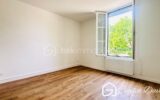 *** Nouveauté : Superbe Appartement très lumineux , refait entièrement à neuf, situé au cœur d&rsquo;un secteur recherché de la ville de Sens*** – 3 pièces – 2 chambres – 52 m²