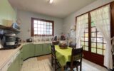 Maison avec 4 chambres + une piscine couverte + un garage de 110m2 !!! De l&rsquo;espace, du calme et de l&rsquo;authenticité !!!! – 8 pièces – 4 chambres – 248 m²