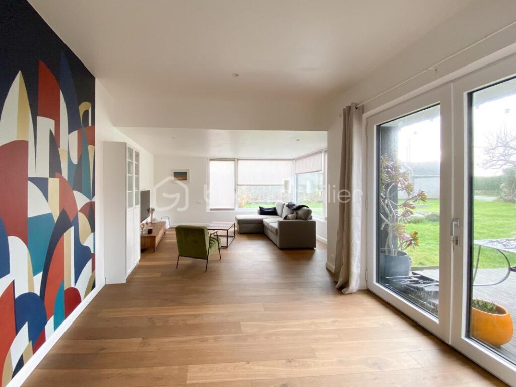 A 100 mètres des plages de Portsall – 5 pièces – 3 chambres – 121 m²