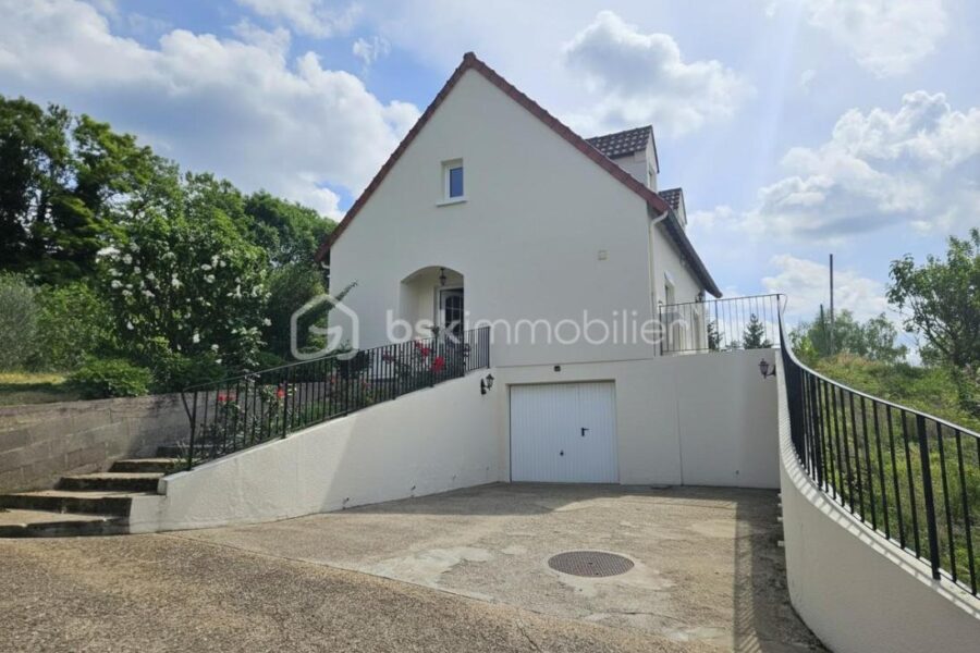 Maison à vendre à Vaux sur seine