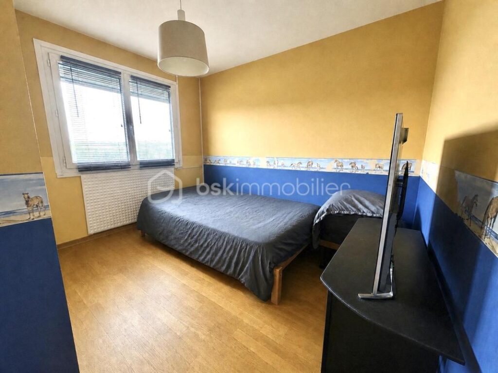 Appartement coup de cœur T4 de 88 m² – Lumineux, calme et idéalement situé – 4 pièces – 3 chambres – 86 m²