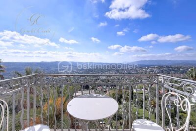 APPARTEMENT 3 PIECES DE 103 M² AVEC UNE VUE SPECTACULAIRE MER SITUE A GRASSE – 3 pièces – 2 chambres – 103 m²
