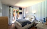 Maison familiale sans vis-à-vis avec piscine sur 2 000 m² de terrain – 6 pièces – 5 chambres – 160 m²