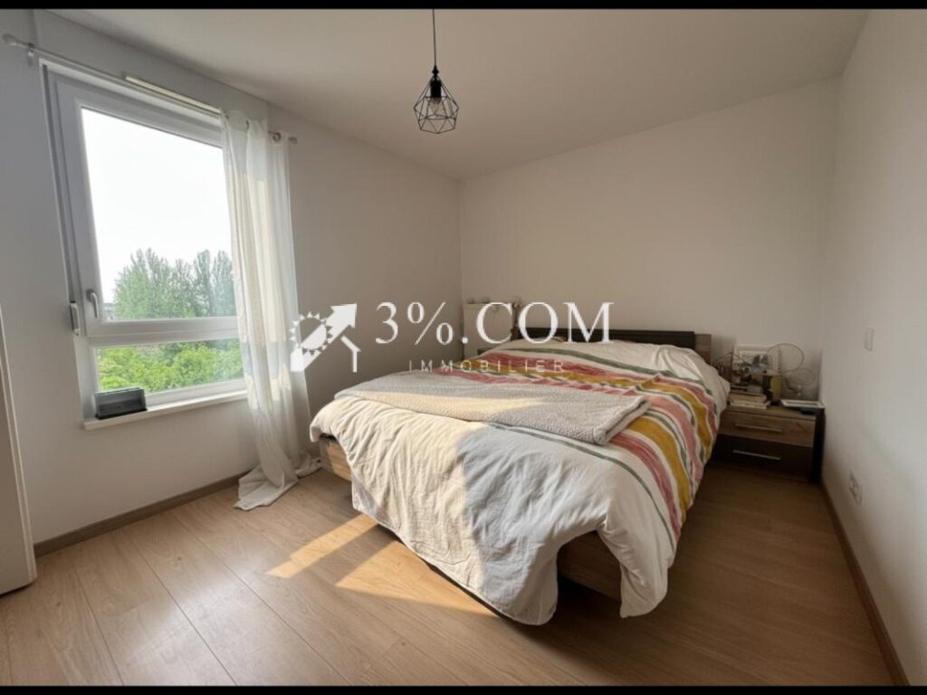 3%COM Bel appartement F3 coté canal – terrasse – garage – 3 pièces – 2 chambres – 60 m²