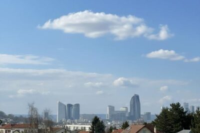 Duplex de 120 m2 avec toit terrasse vue sur Paris – 6 pièces – 4 chambres – 120 m²