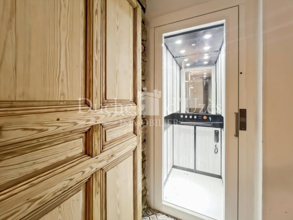 Maison – 5 pièces – 4 chambres – 131 m²